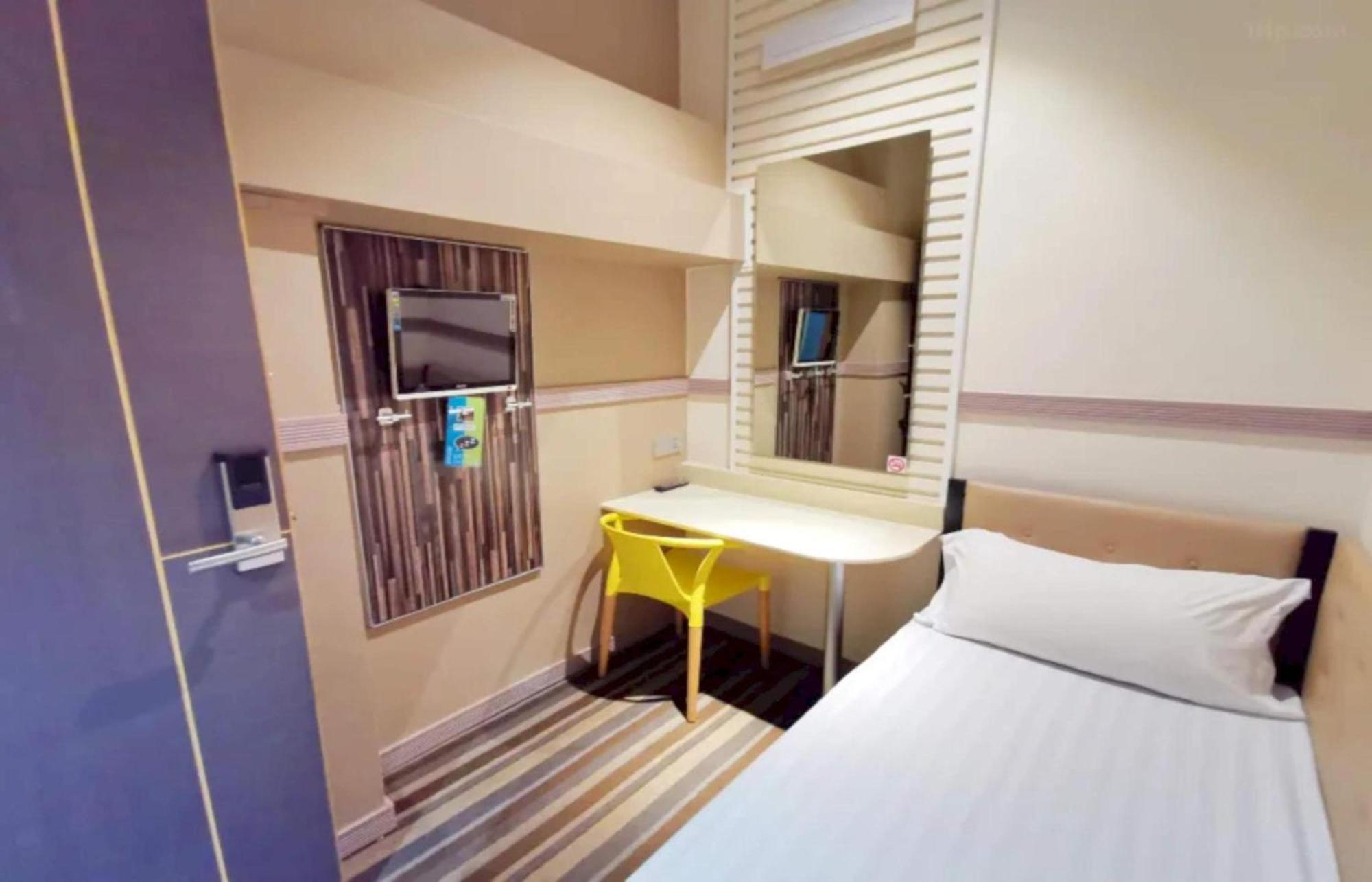 Capital O 75451 Podstel Hostel Bangkok Eksteriør billede
