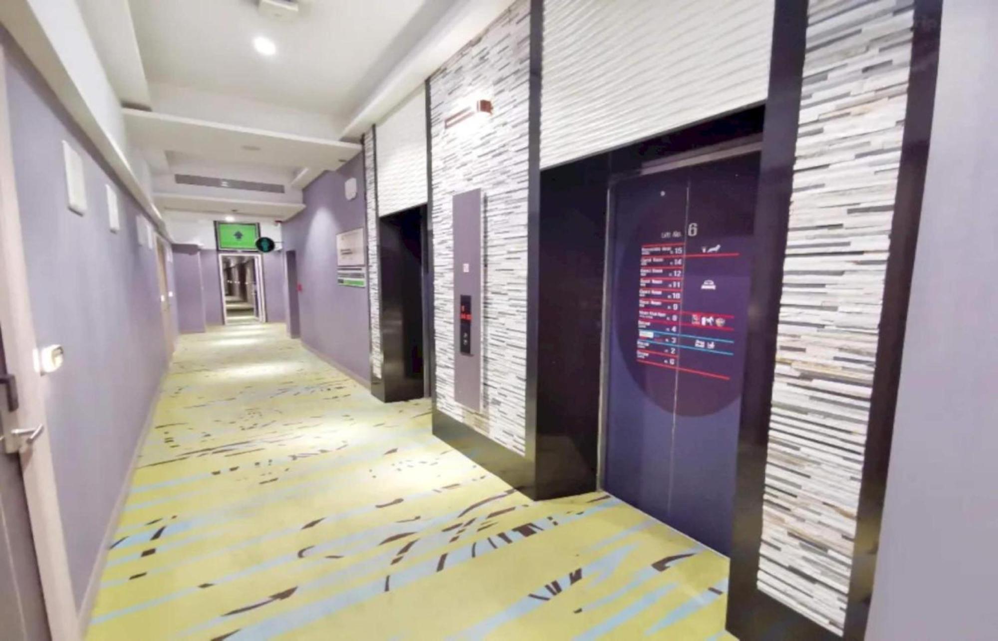Capital O 75451 Podstel Hostel Bangkok Eksteriør billede